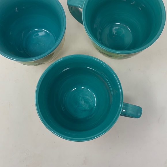 The Pioneer Woman Blue and Red Ceramic Mugs Set - Picture 4 of 4